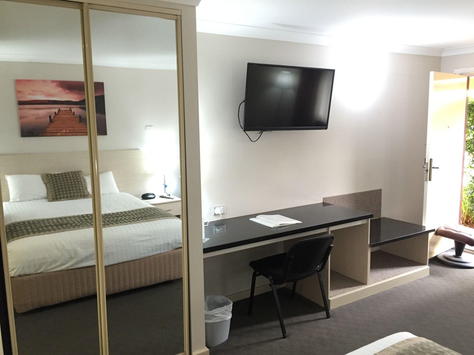 Quality Inn Railway Motel Калгурли Екстериор снимка