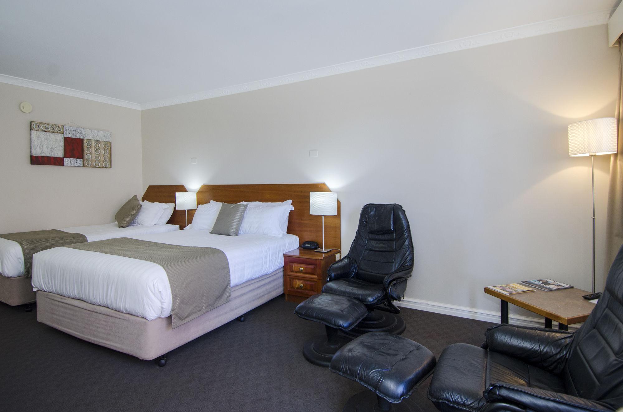 Quality Inn Railway Motel Калгурли Екстериор снимка